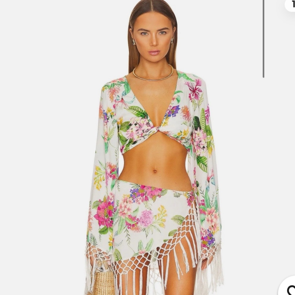 Rococo Sand Rue twist long sleeve crop top